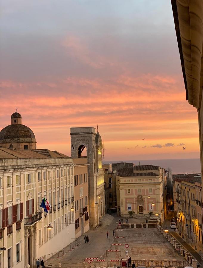 Apartament Castello Attic Sunset Terrace Cagliari Zewnętrze zdjęcie